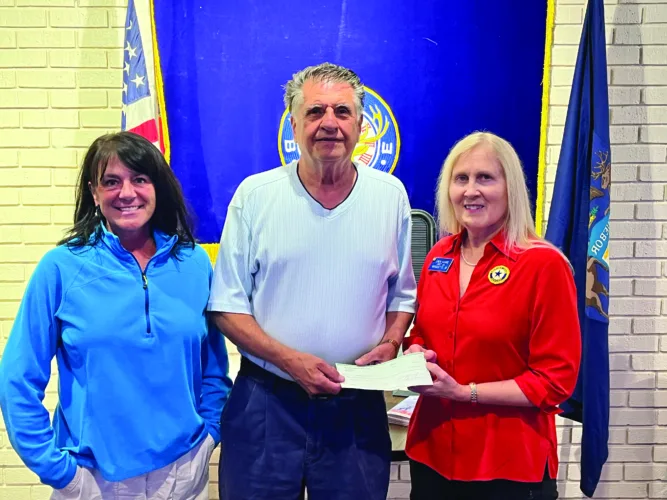 Marquette Elks support American Legion